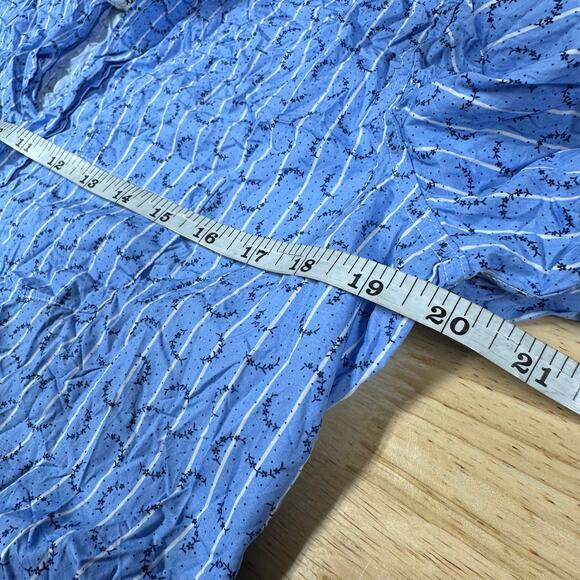 Frank & Eileen Barry Button Up Crinkle Blue Floral Women's Size Large EUC - Picture 7 of 8